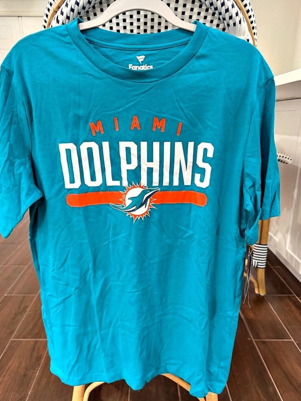 NWT Fanatics Miami Dolphins Men's Large Aqua T-Shirt Orange Bar Logo Short Sleev